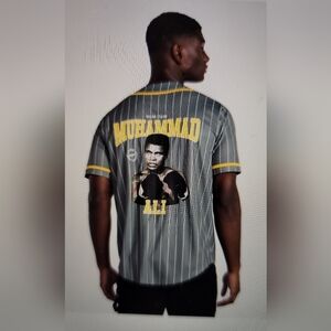 NWT MUHAMMID ALI icon Graphic Jersey Medium